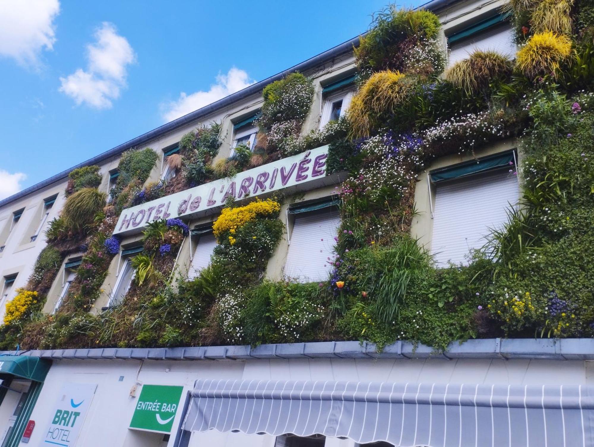Brit Hotel L'Arrivee Guingamp Exterior photo